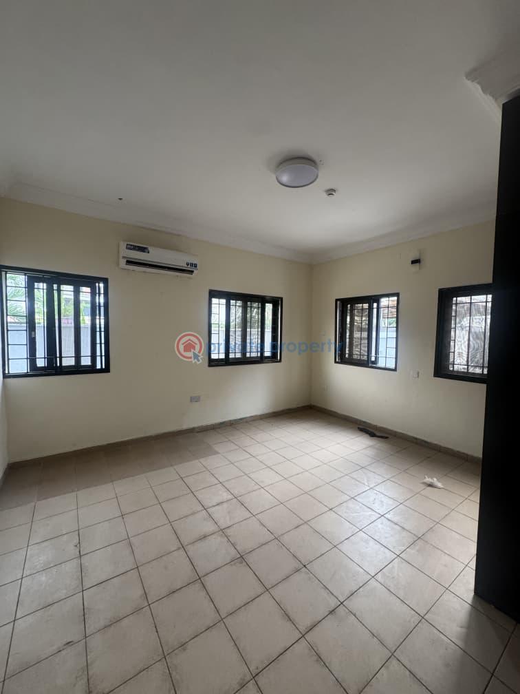 3 bedroom Flat & Apartment For Rent Lekki Phase 1 Lagos - 3