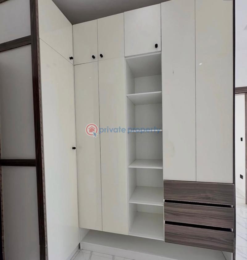 3 bedroom Flat & Apartment For Rent Lekki Phase 1 Lagos - 1