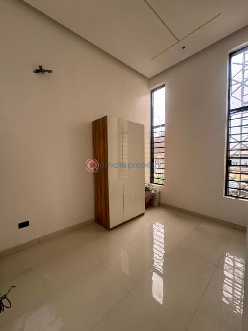 3 bedroom Flat & Apartment For Sale Lekki Phase 1 Lagos - 1