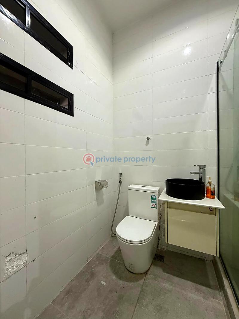 3 bedroom Flat & Apartment For Sale Lekki Phase 1 Lagos - 10