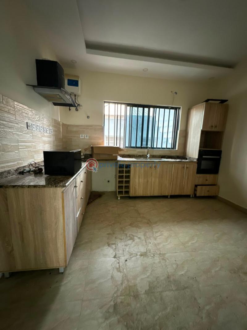 3 bedroom Flat & Apartment For Rent Lekki Phase 1 Lagos - 4