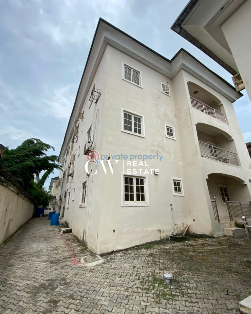 3 bedroom Flat & Apartment For Rent Osapa Lekki Lagos - 0