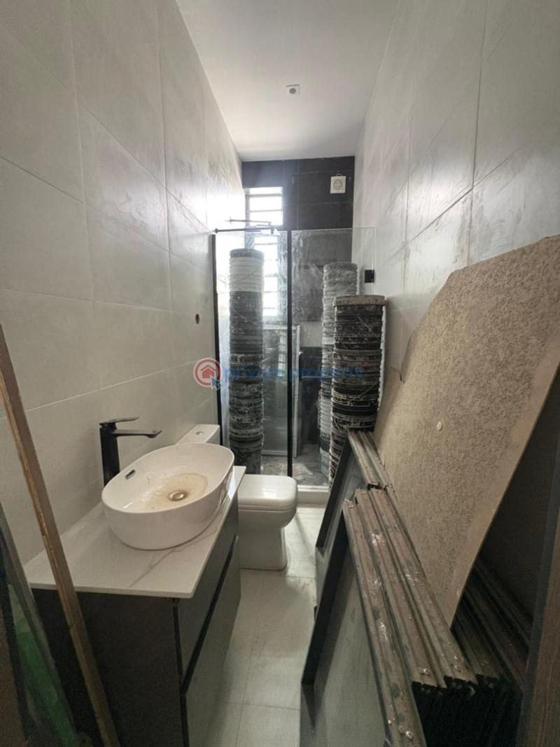 3 bedroom Flat & Apartment For Sale Osapa Lekki Lagos - 3