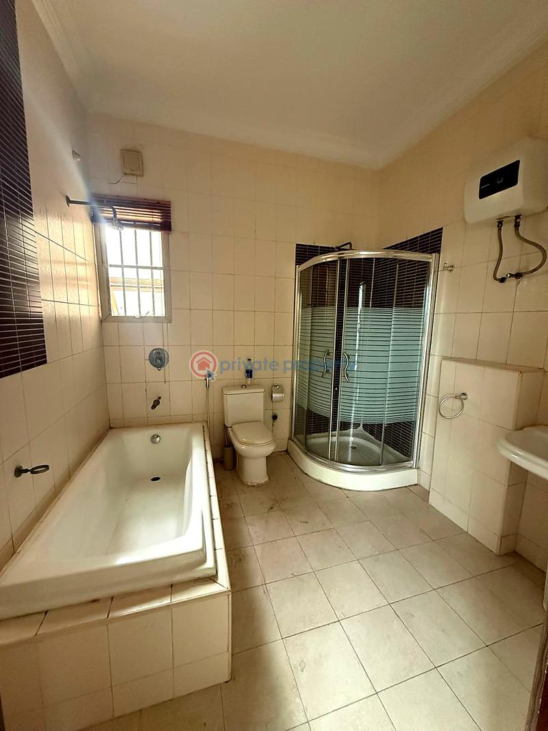 3 bedroom Flat & Apartment For Rent Victoria Island Lagos - 4