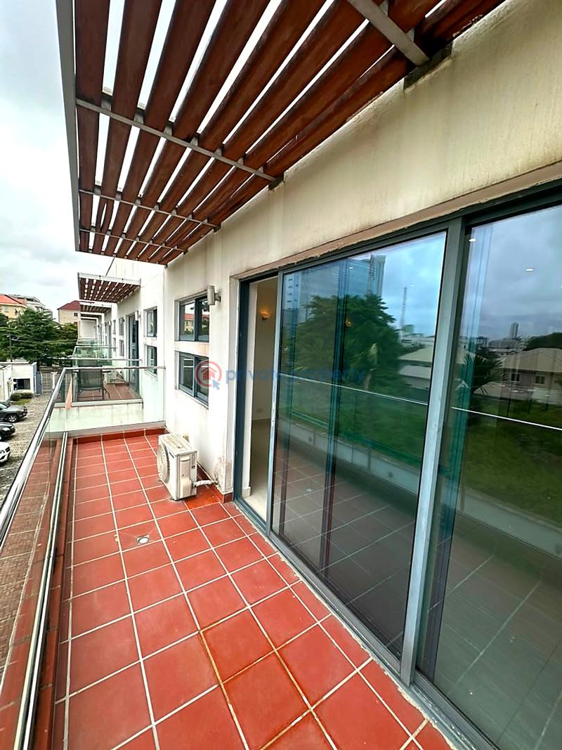 5 bedroom Terraced Duplex For Rent Victoria Island Lagos - 5