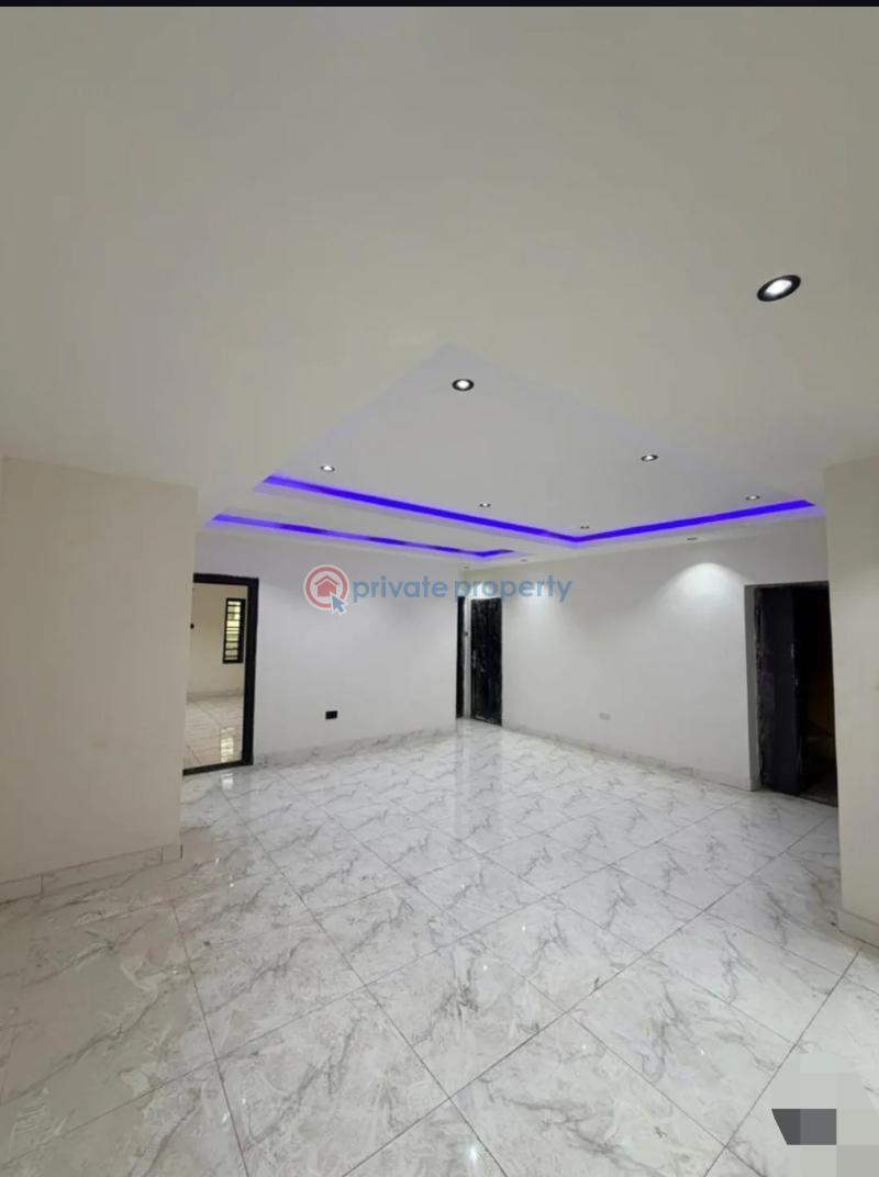 3 bedroom Block Of Flats For Sale Gbagada Phase 1 Lagos - 3