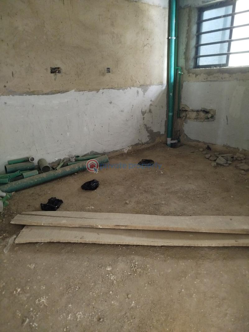 3 bedroom Block Of Flats For Sale Alagomeji Yaba Lagos - 5