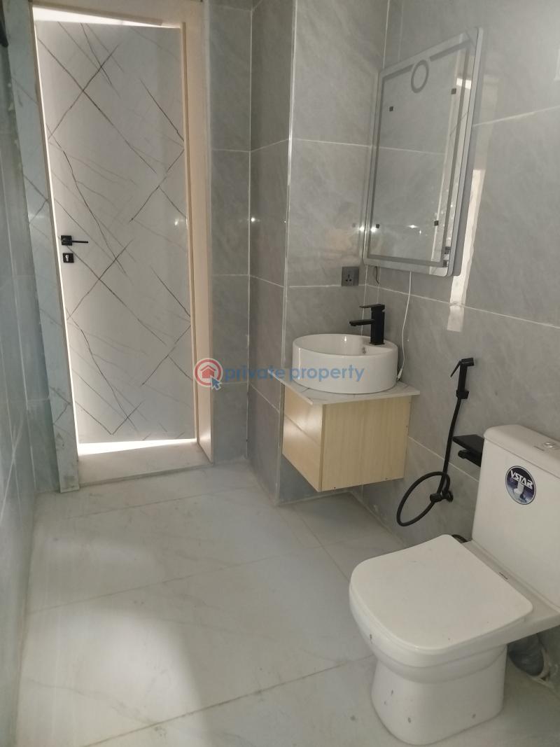 3 bedroom Block Of Flats For Sale Mende Maryland Lagos - 15