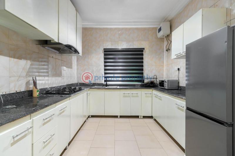 3 bedroom apartment - 4 3 bedroom Block Of Flats Short let Lekki Phase 1 Lagos - 4