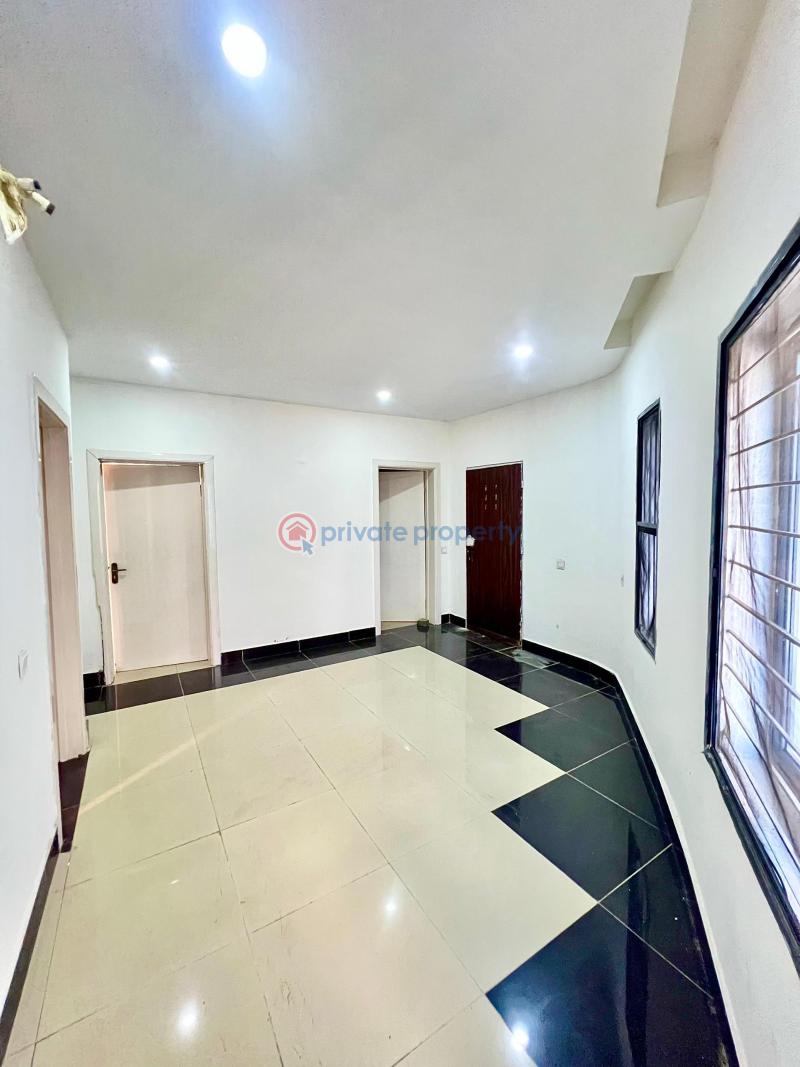3 bedroom Shared Apartment For Rent Ilasan Ikate Lagos Ikate Elegushi Lekki Lagos - 11
