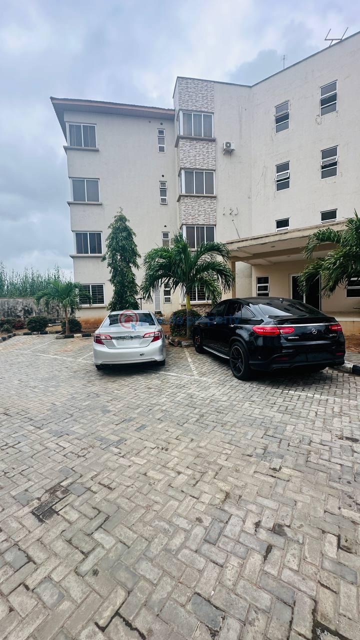 3 bedroom Flat & Apartment For Sale Pinnock Beach Estate Osapa, Osapa Lekki Lagos - 5