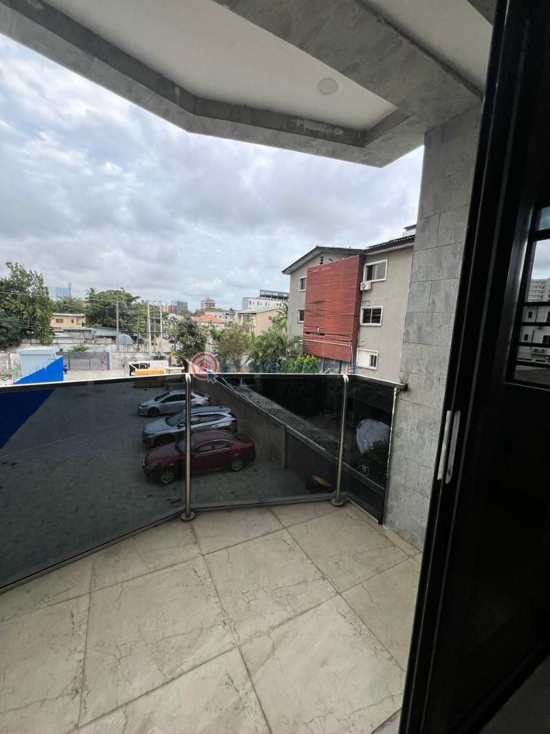 3 bedroom Block Of Flats For Rent Victoria Island Lagos - 11