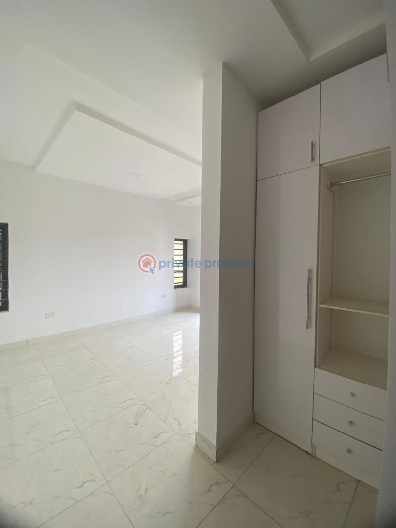 3 bedroom Flat & Apartment For Sale Lekki Phase 1 Lagos - 1