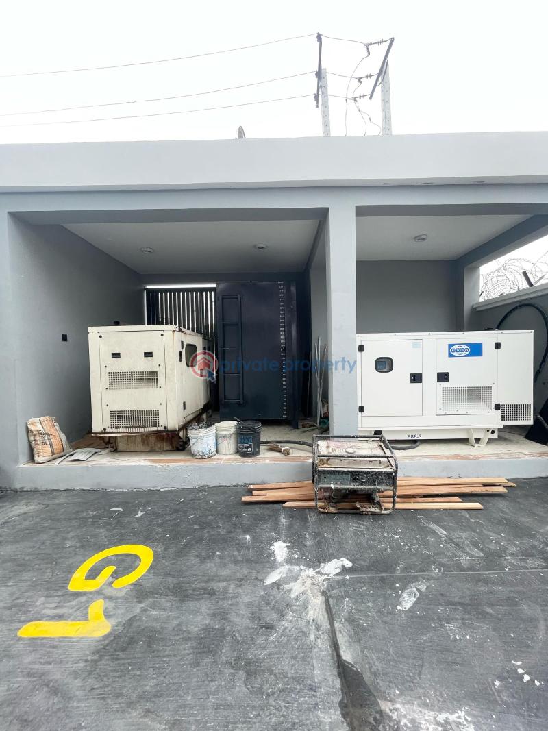 3 bedroom apartment, perfect for short let with gym and pool - 1 3 bedroom Block Of Flats For Sale Lekki Phase One Lekki Phase 1 Lagos - 1