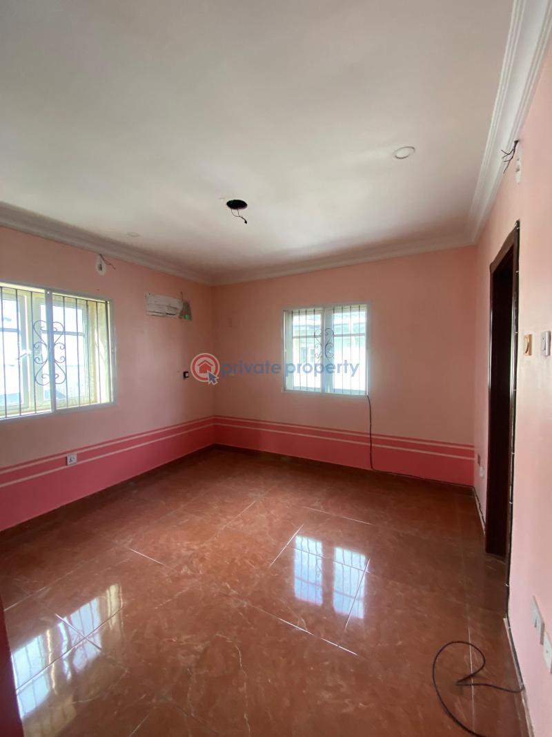 3-bedroom apartment - 1 3 bedroom Block Of Flats For Rent Ikota Villa Ikota Lekki Lagos - 1