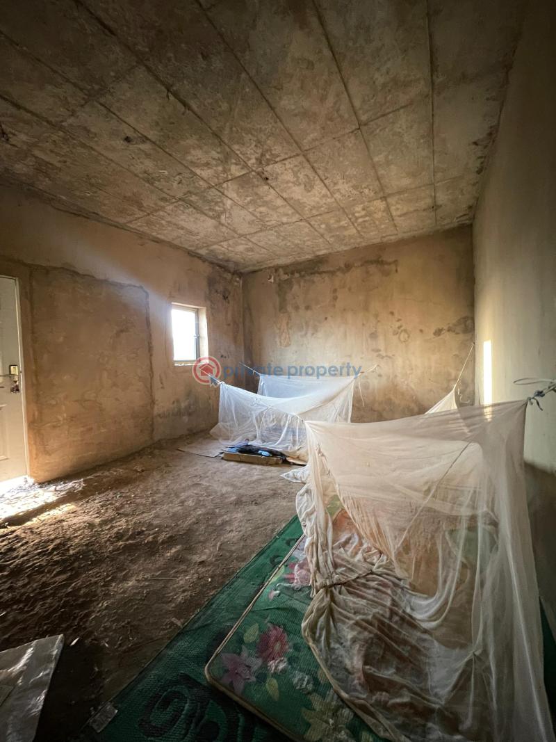 3 bedroom Flat & Apartment For Sale Jahi Abuja Phase 2  - 1