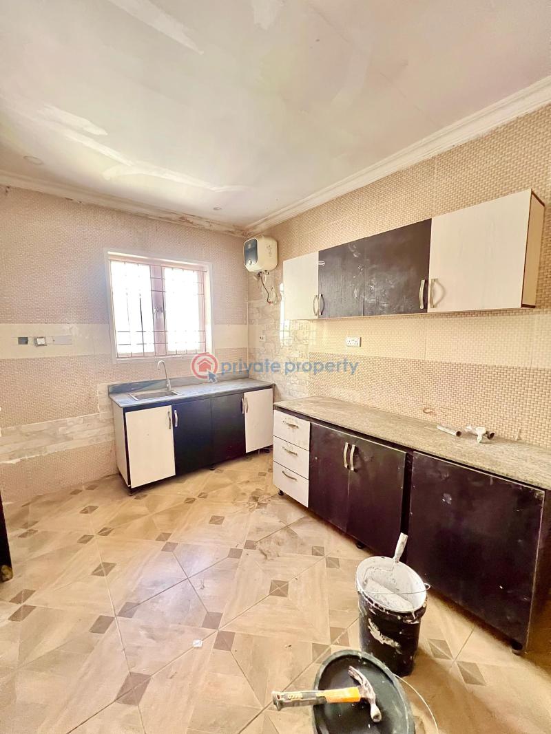 3 bedroom Shared Apartment For Rent Ilasan Ikate Lagos Ikate Elegushi Lekki Lagos - 3