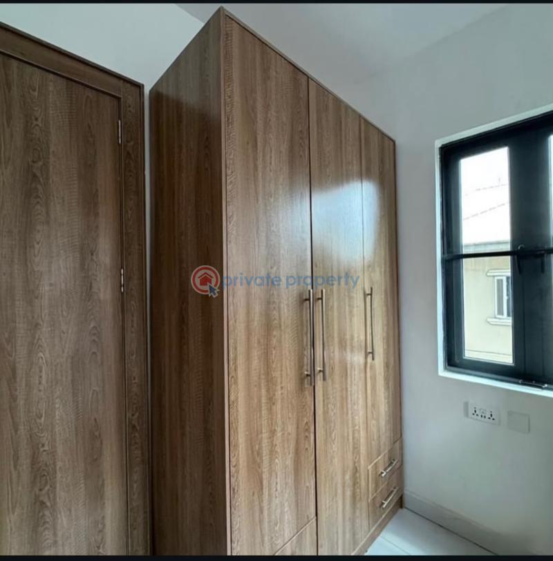 3 bedroom Block Of Flats For Sale Yaba Lagos - 5