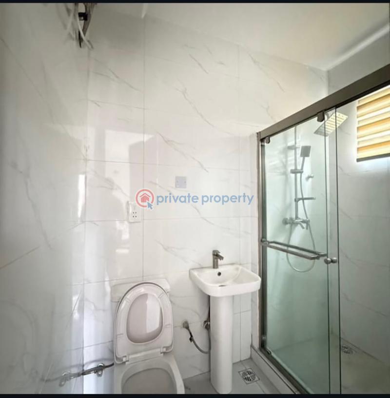 3 bedroom Block Of Flats For Sale Yaba Lagos - 3