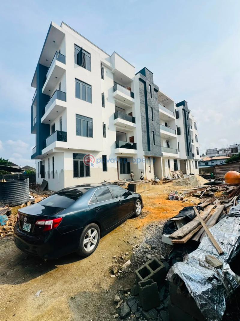 3 bedroom Flat & Apartment For Sale Gra Ikeja Lagos - 9