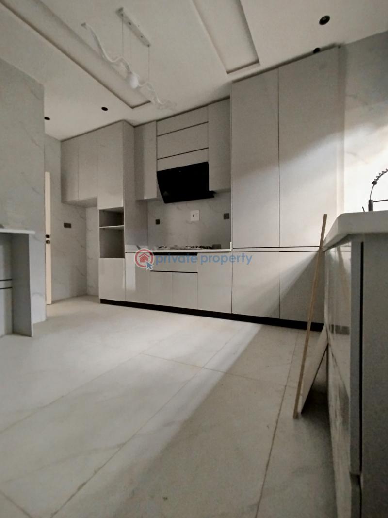 3 bedroom Block Of Flats For Sale Mende Maryland Lagos - 7