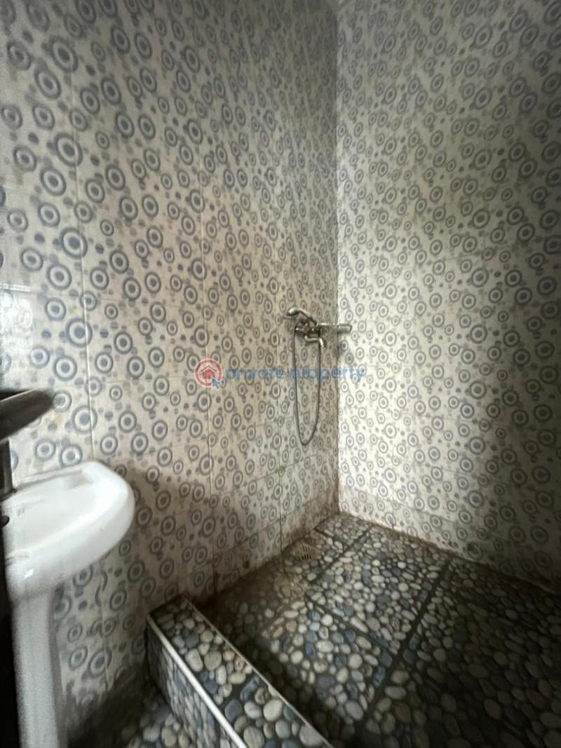 3 bedroom Flat & Apartment For Sale Ikeja GRA Lagos - 8