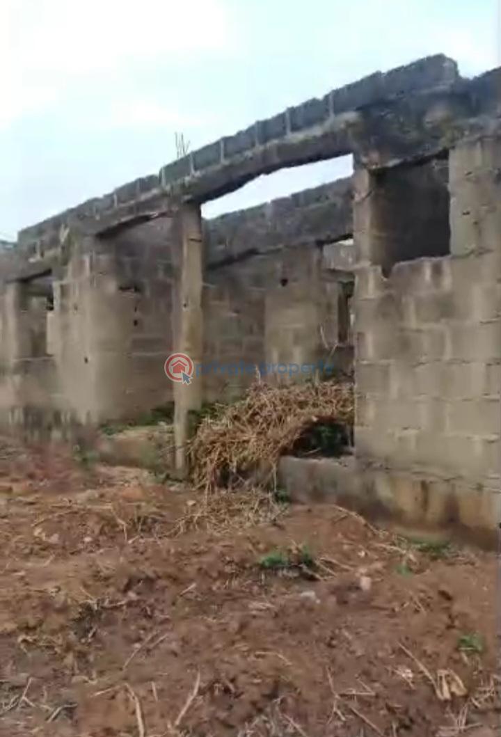 3 bedroom House For Sale Gbaga Bustop Along Ijede Road Ijede Ikorodu Lagos - 0