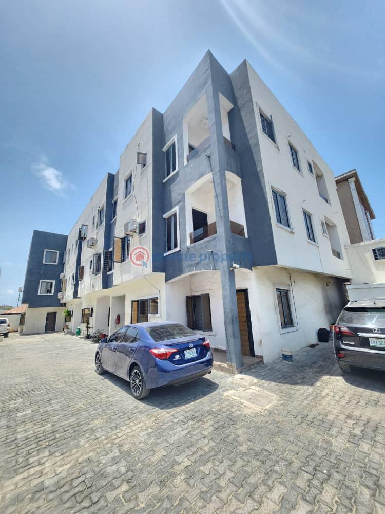 3 bedroom Flat & Apartment For Rent Ikate Elegushi Lekki Lagos - 0