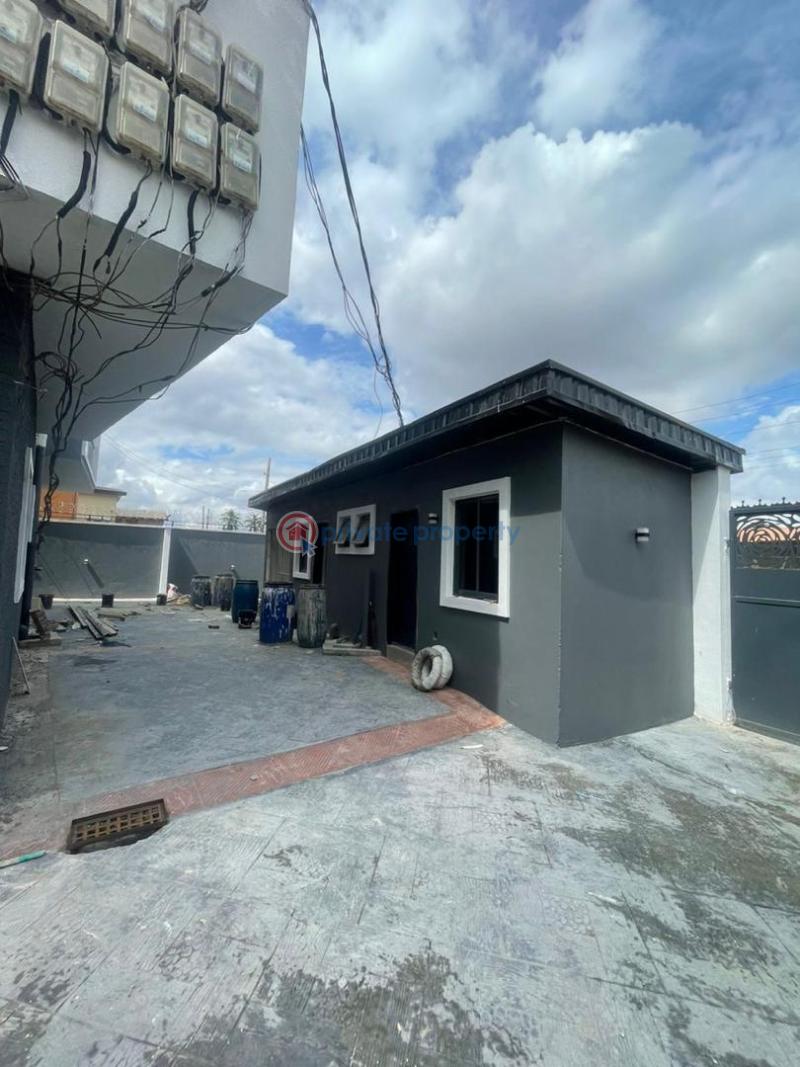 3 bedroom House For Sale Ogba Lagos - 3