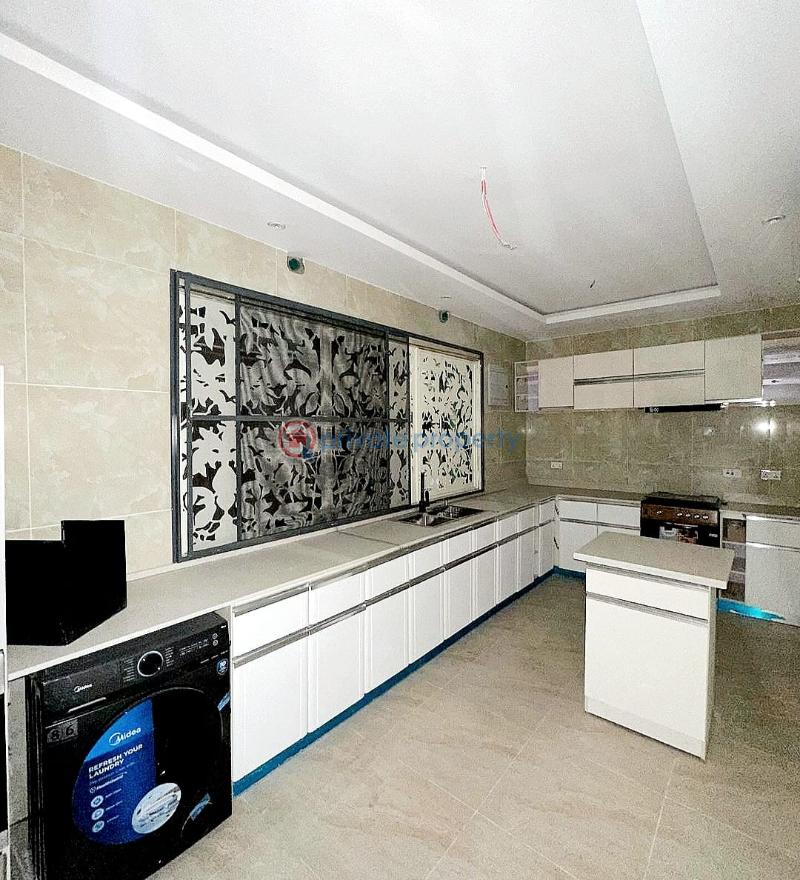 3 bedroom Flat & Apartment For Rent Old Ikoyi Lagos - 1