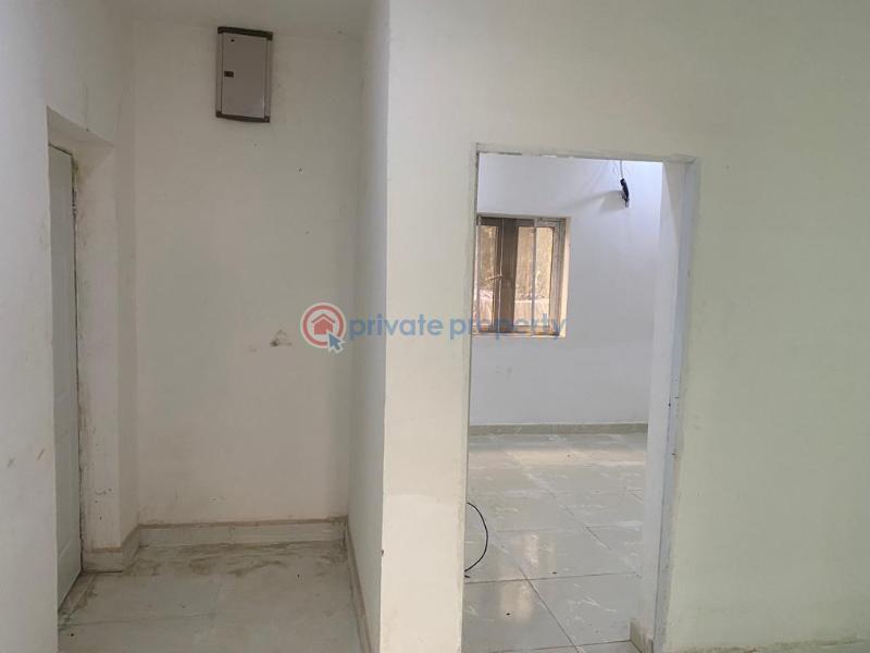 3 bedroom House For Sale Jahi Abuja Phase 2  - 8