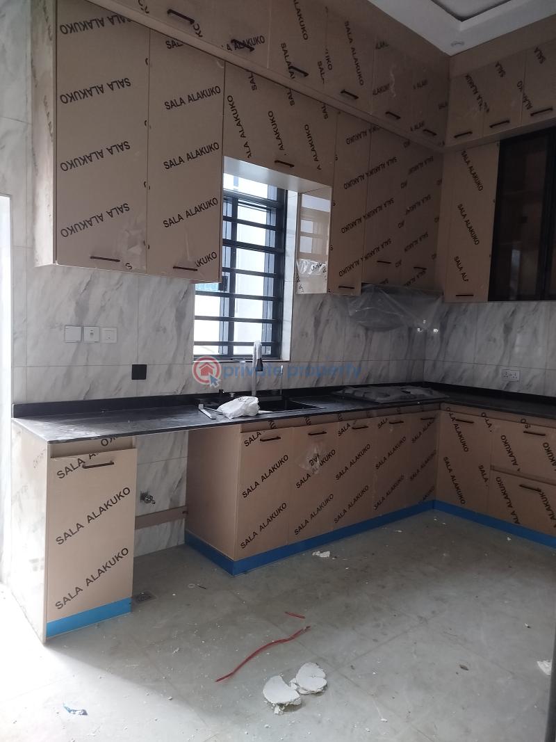 3 bedroom Block Of Flats For Sale Opebi Ikeja Lagos - 21