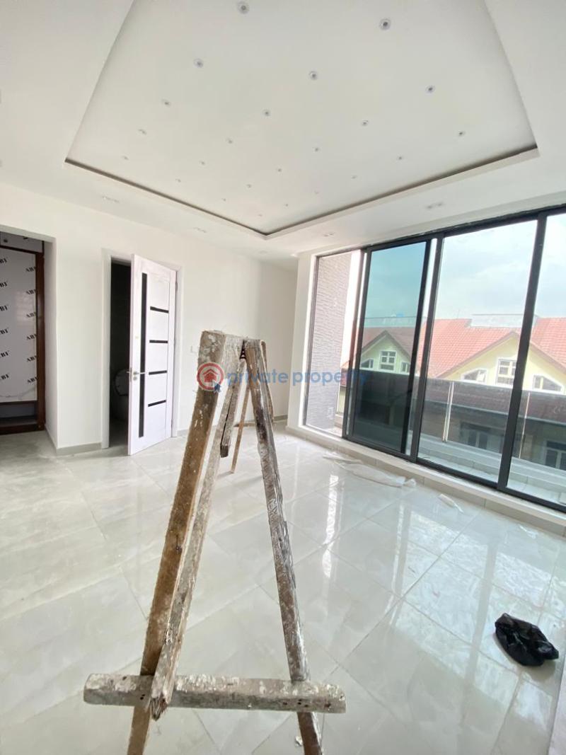 3 bedroom Shared Apartment For Rent Lekki Phase 1 Lagos - 6