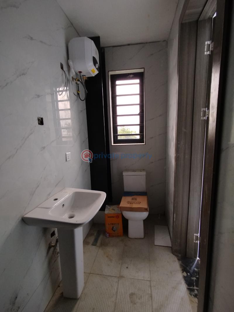 3 bedroom Block Of Flats For Sale Maryland Lagos - 7