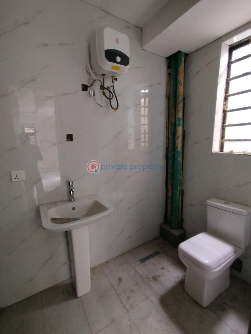 3 bedroom Block Of Flats For Sale Maryland Lagos - 13