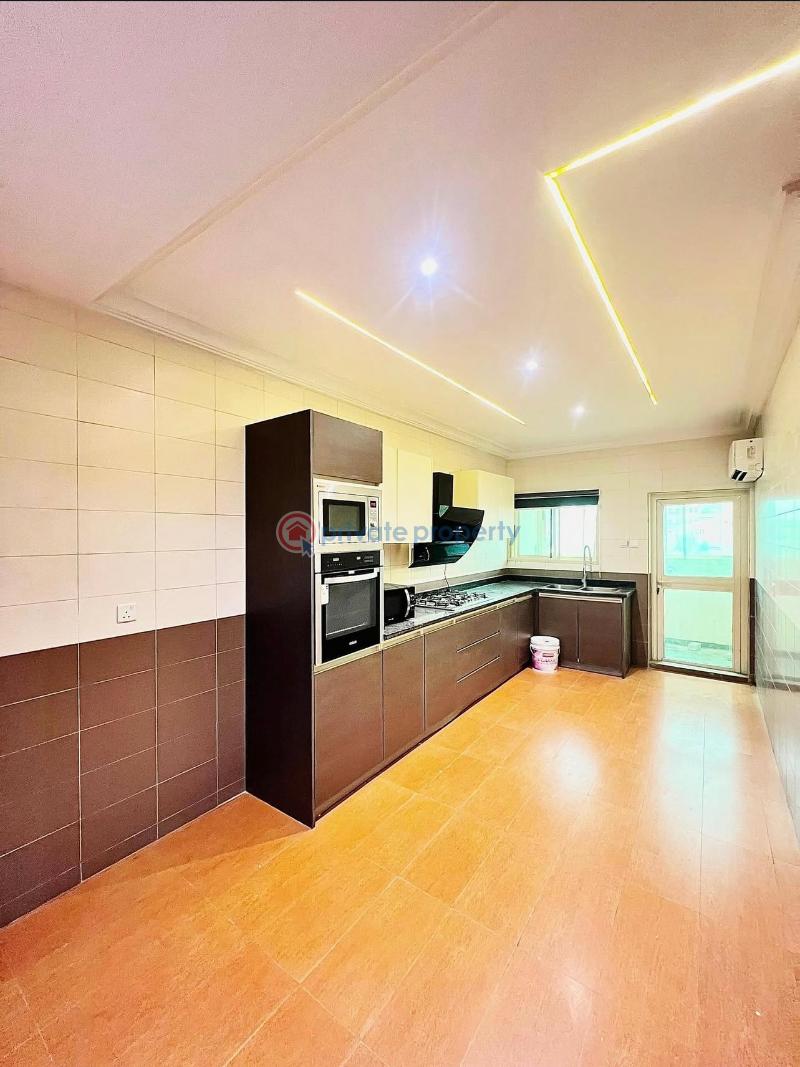 3 bedroom apartment with a bq at oniru lagos - 6 3 bedroom Block Of Flats For Sale Oniru Victoria Island Lagos - 6