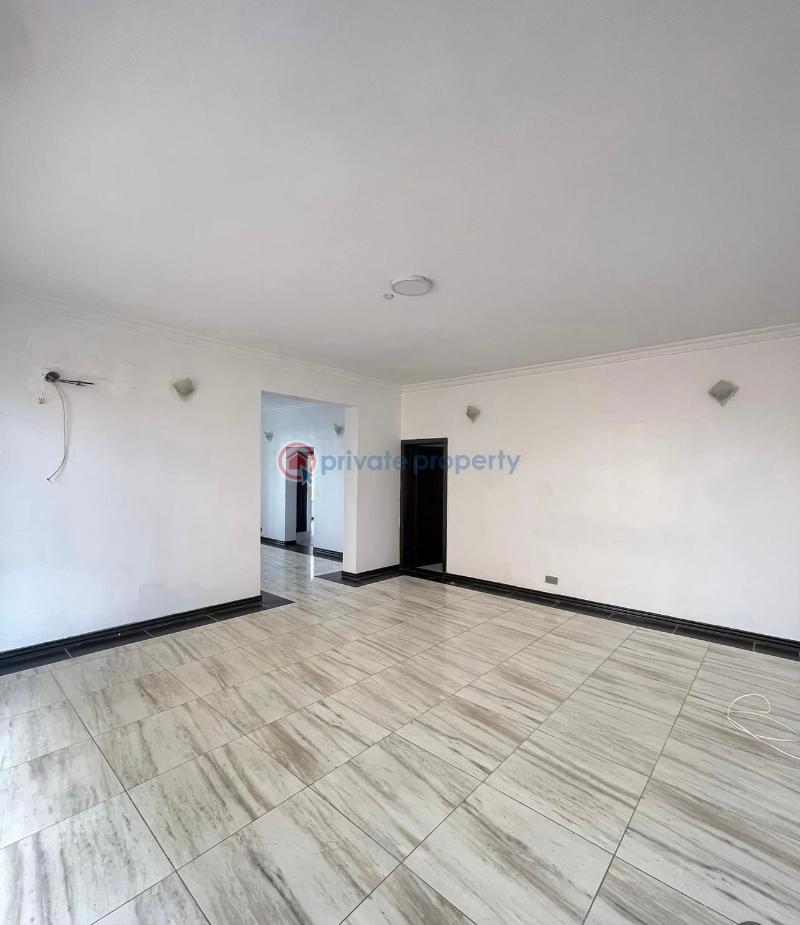 3 bedroom Block Of Flats For Sale Alagomeji Yaba Lagos - 7