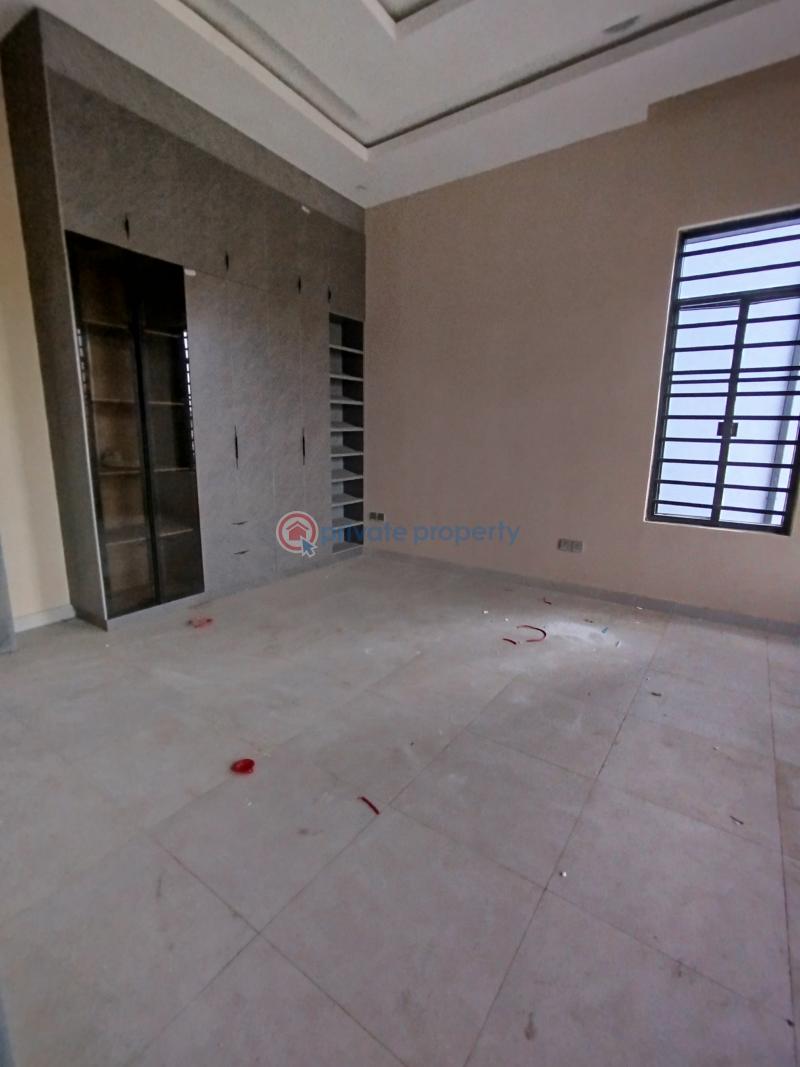 3 bedroom Block Of Flats For Sale Opebi Ikeja Lagos - 4