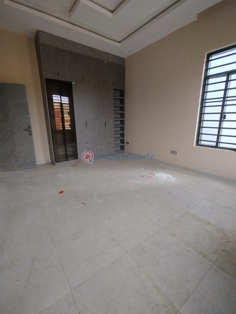 3 bedroom Block Of Flats For Sale Opebi Ikeja Lagos - 3
