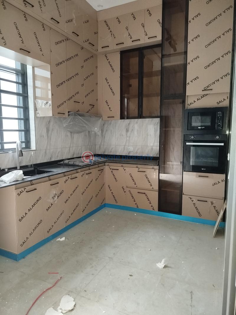 3 bedroom Block Of Flats For Sale Opebi Ikeja Lagos - 19