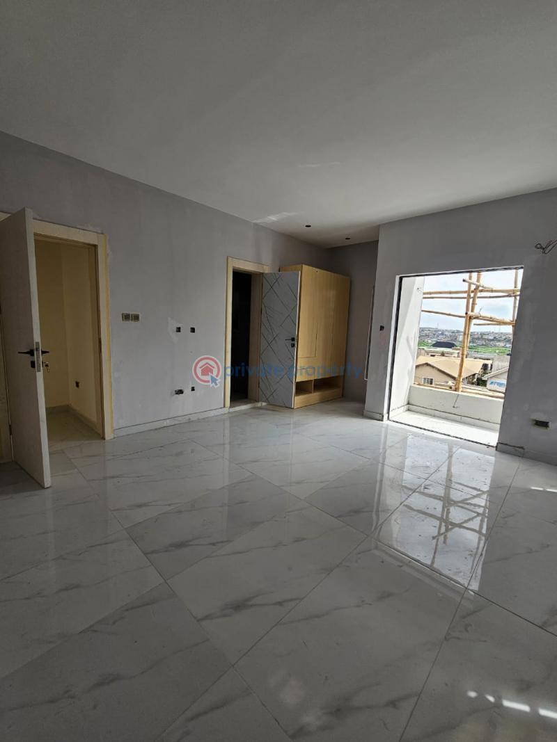 3 bedroom Flat & Apartment For Sale Taat Estate Maryland Lagos - 13