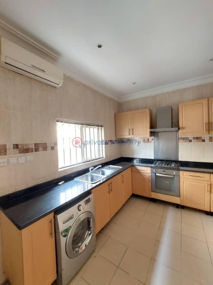3-bedroom apartment with bq - 10 3 bedroom Flat & Apartment For Rent Lekki Phase 1 Lagos - 10