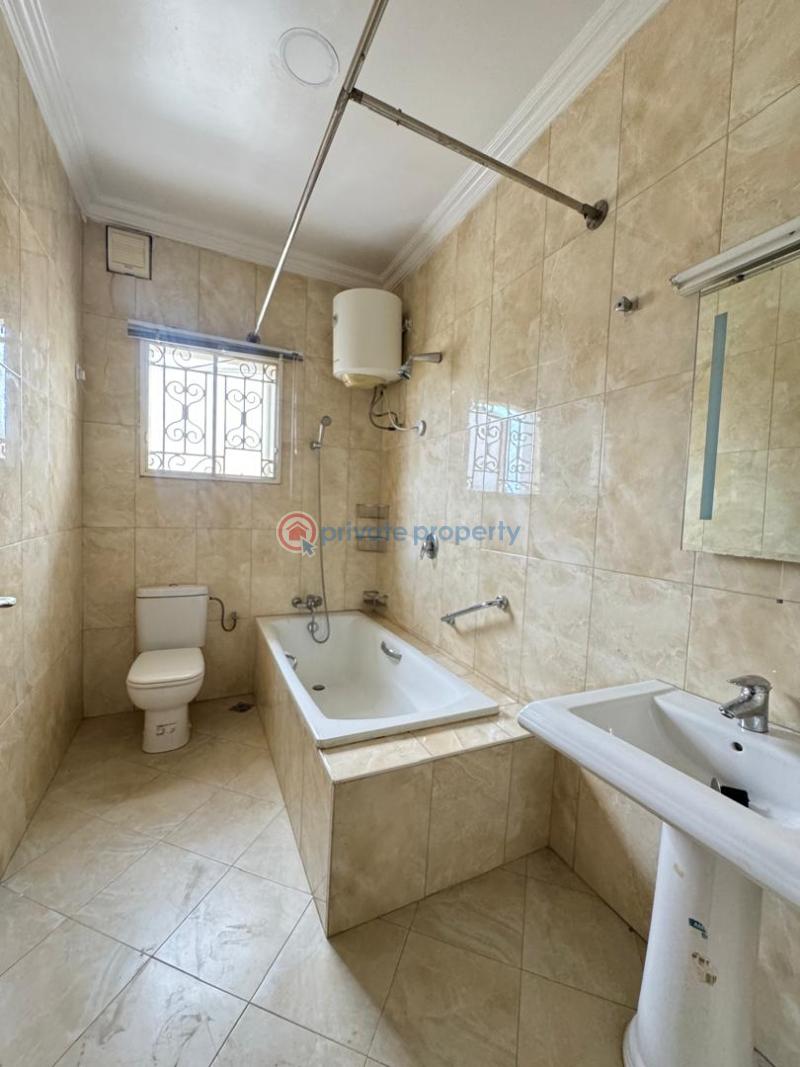 3 bedroom Flat & Apartment For Rent Lekki Phase 1 Lagos - 4