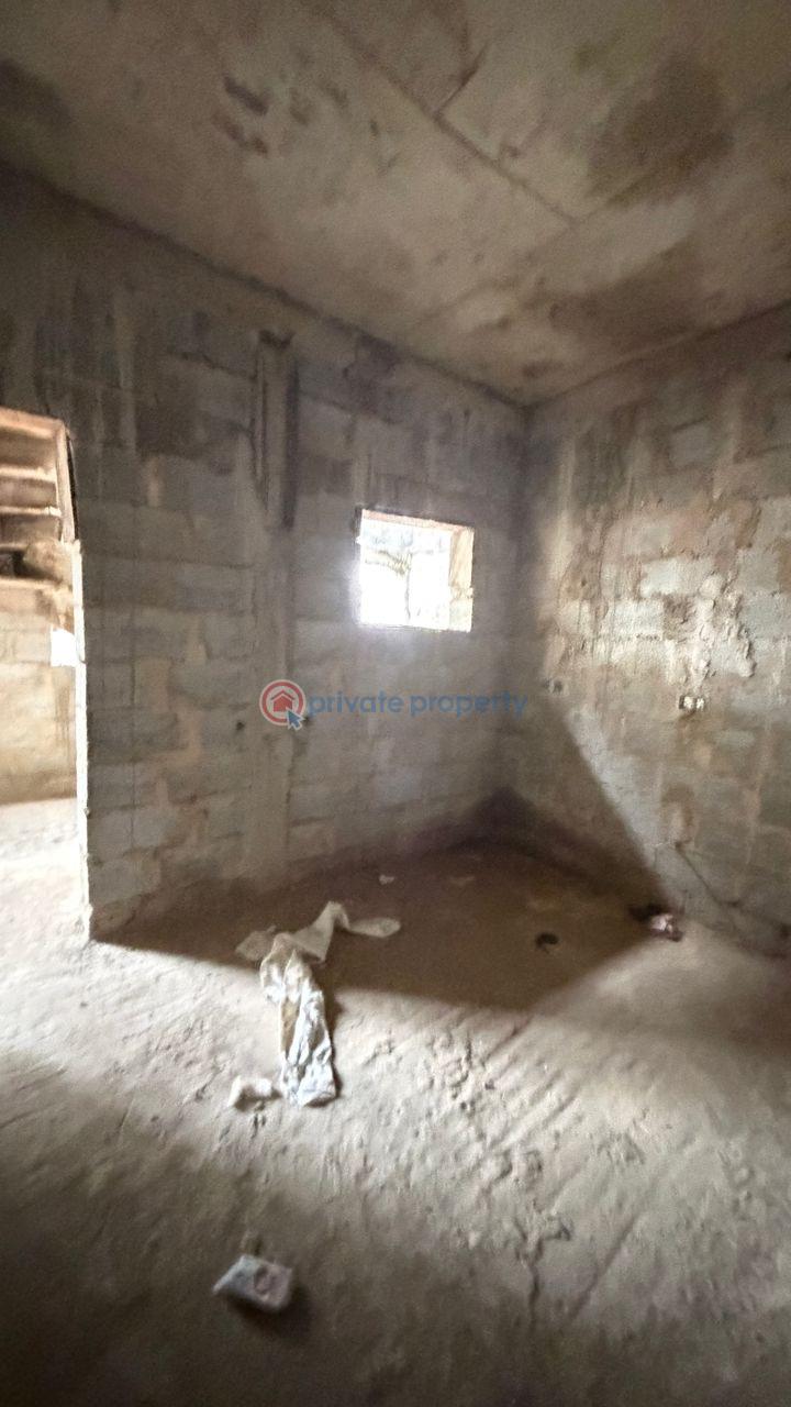 3 bedroom Block Of Flats For Sale Kaura Abuja Phase 2  - 3