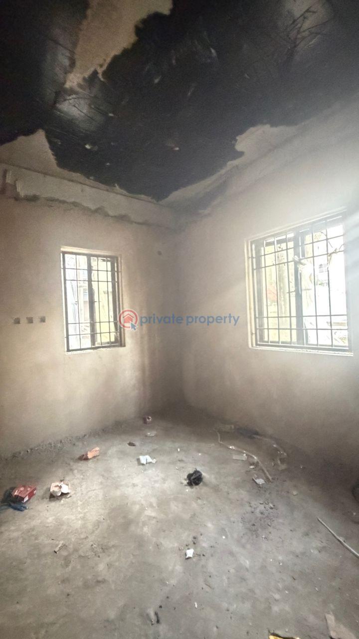 3 bedroom apartment with bq - 2 3 bedroom House For Sale Garki Abuja Phase 1  - 2