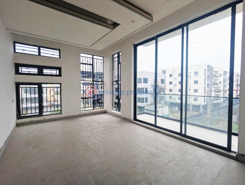3 bedroom Flat & Apartment For Sale Seagate Estate Spar Road Ikate Elegushi Lekki Lagos - 1