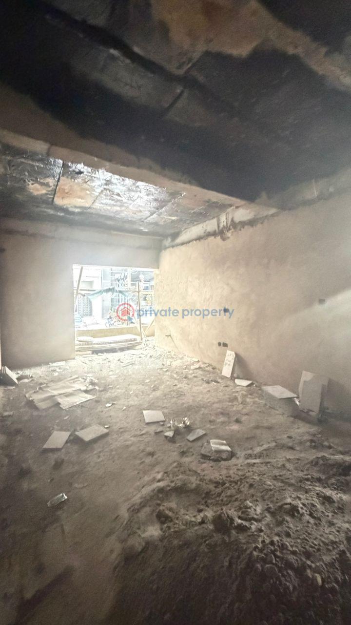 3 bedroom apartment with bq - 5 3 bedroom House For Sale Garki Abuja Phase 1  - 5