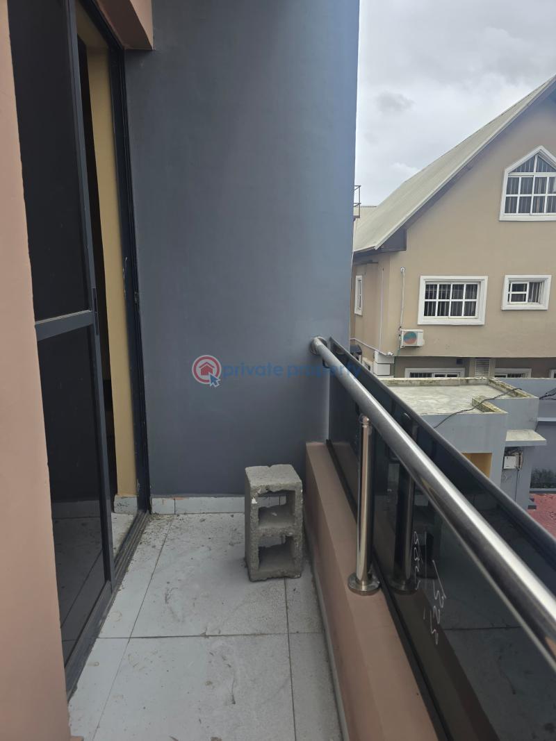 3 bedroom Flat & Apartment For Sale Taat Estate Maryland Lagos - 2