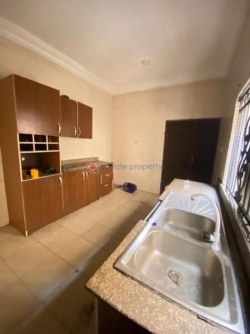 3 bedroom Shared Apartment For Rent Agungi, Lekki Lagos Agungi Lekki Lagos - 4