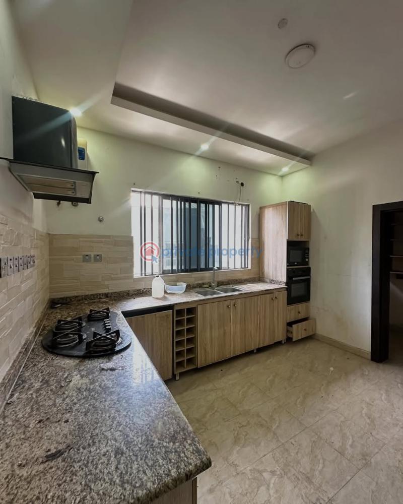 3 bedroom Flat & Apartment For Rent Lekki Phase 1 Lagos - 4